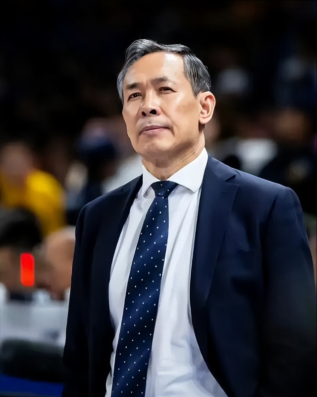 北京男篮客场遭吉林逆转 关键球失误成败因