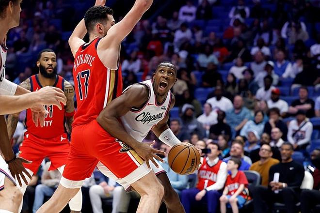 新奥尔良鹈鹕力克快船 邓恩进攻短板暴露