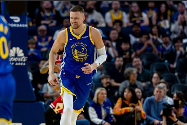 波尔津吉斯称库里为GOAT引发篮球界热议