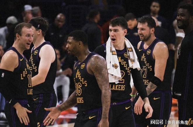 湖人队对肯纳德续约兴趣浓厚 期待其助力冲击总