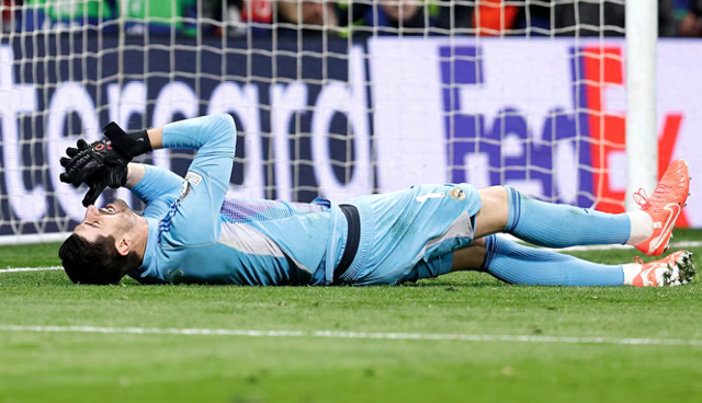 皇马门将库尔图瓦重伤休战6周 卢宁接班冲击欧冠