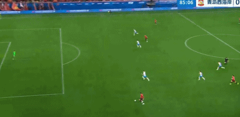 费利佩生日戴帽创中超纪录 成就双响炮