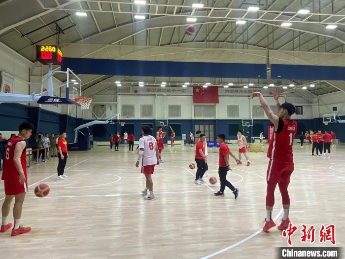 郭士强谈对阵日本男篮：力争在攻防两端制约对